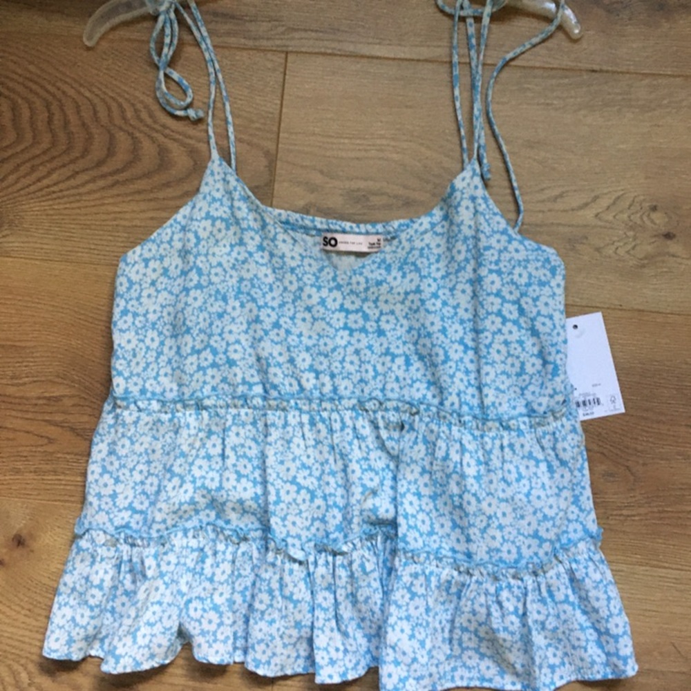 brand new cute top